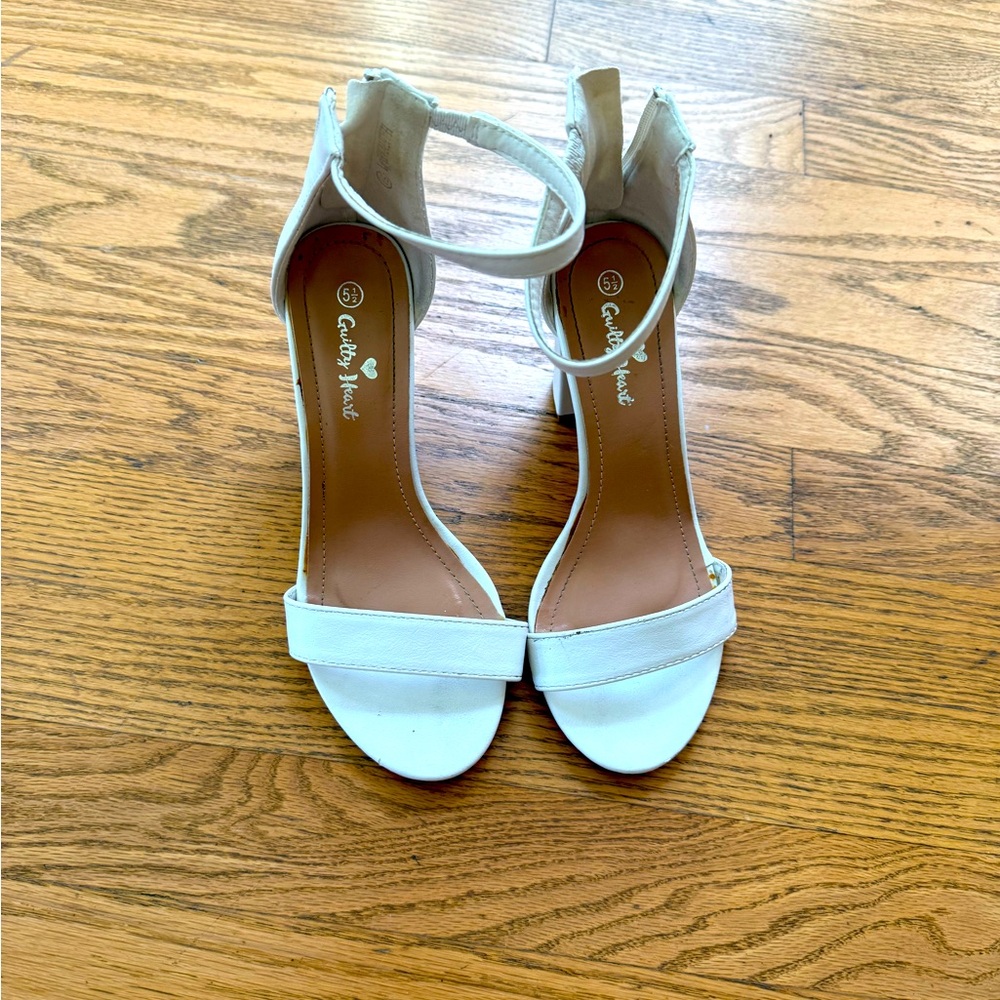 White 3” open toe chunky heels